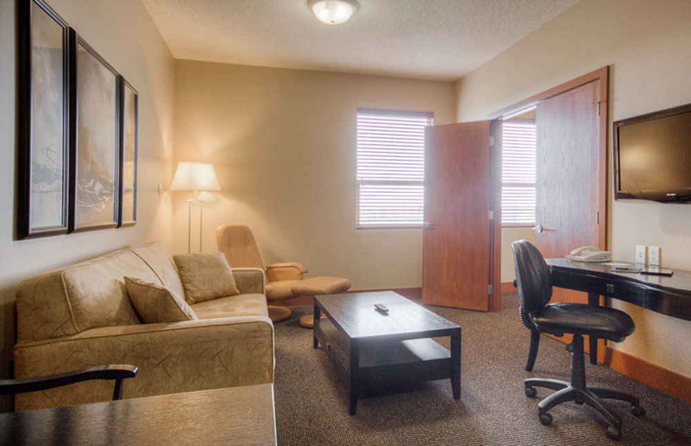 Grand Inn & Residence- Grande Prairie Eksteriør billede