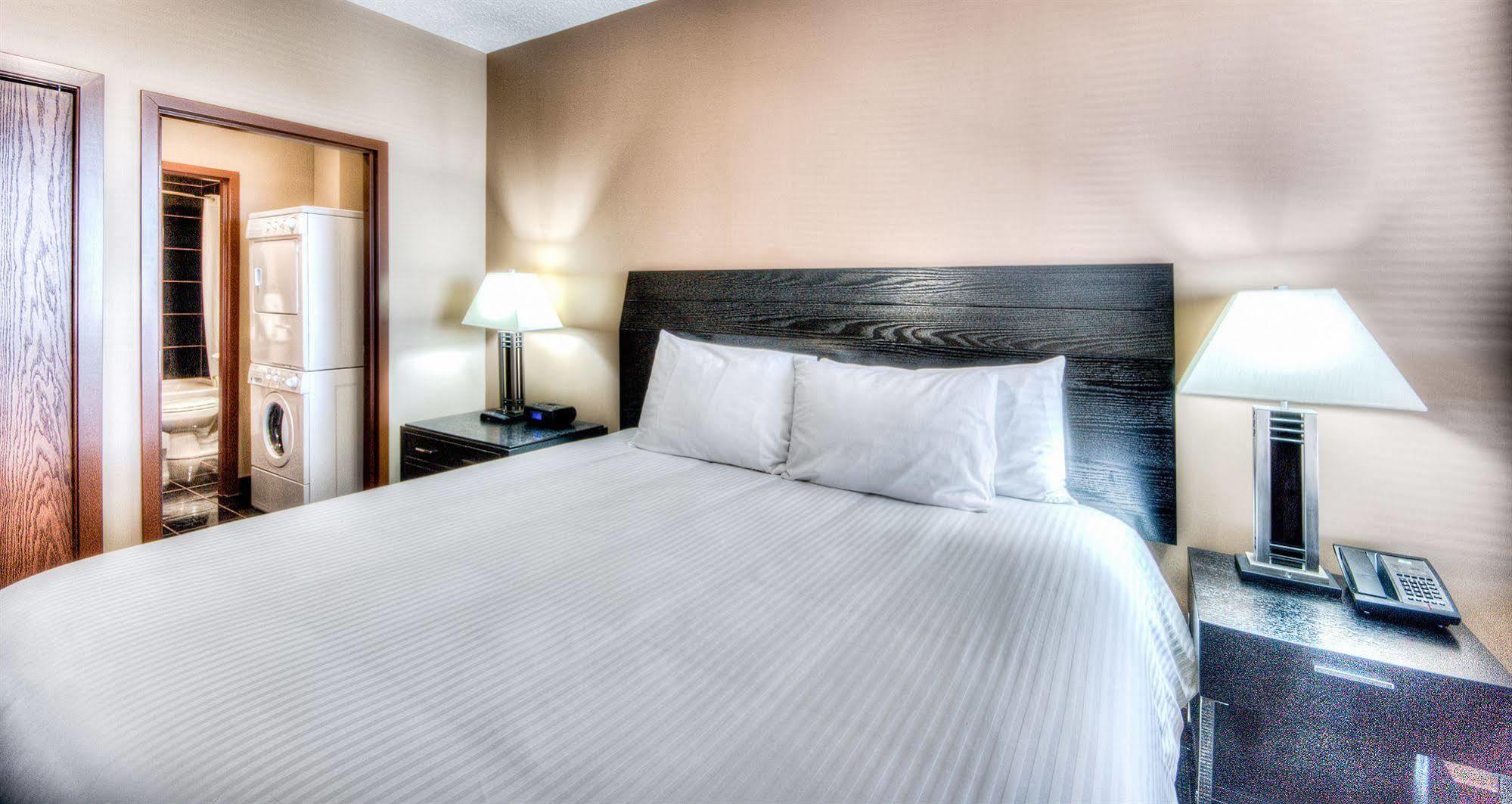 Grand Inn & Residence- Grande Prairie Eksteriør billede