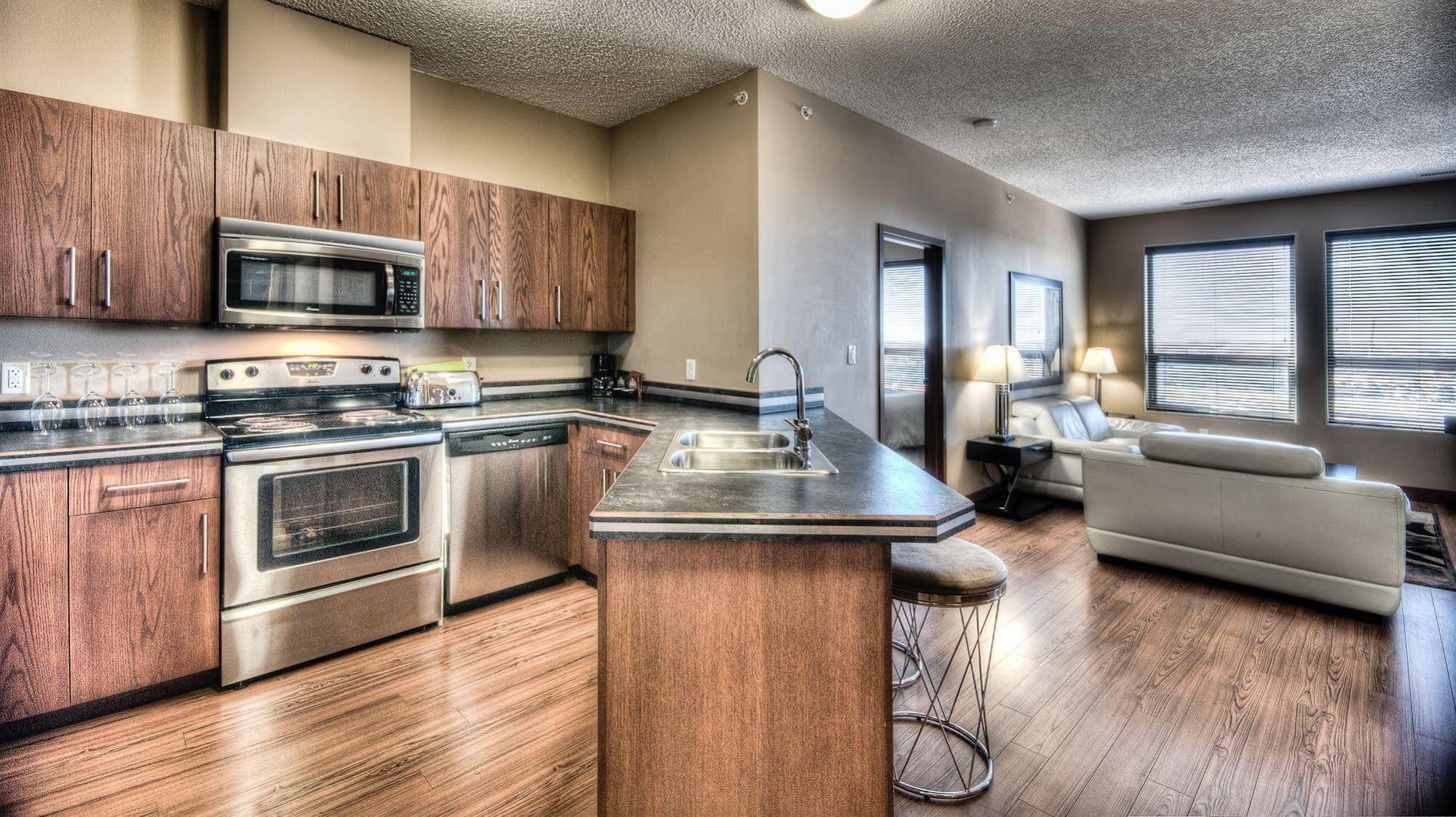 Grand Inn & Residence- Grande Prairie Eksteriør billede