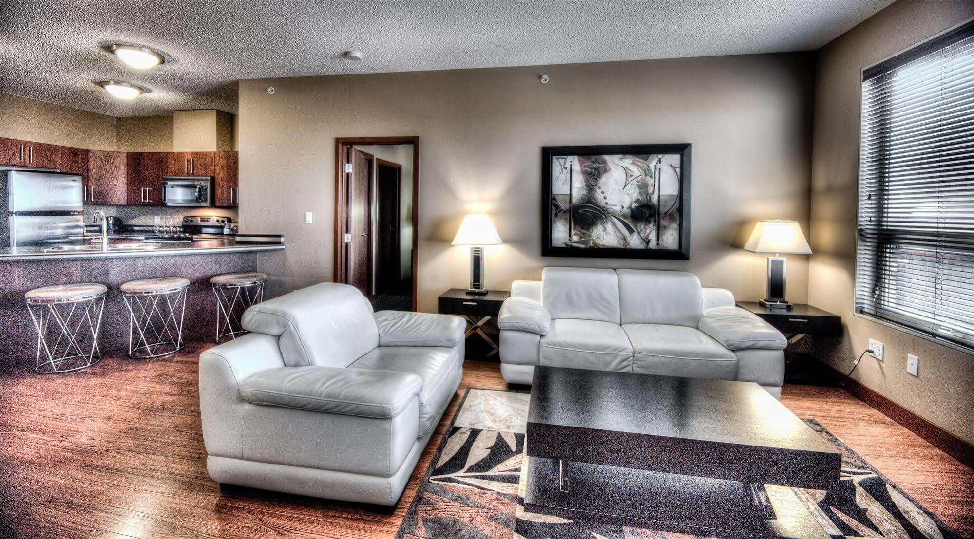 Grand Inn & Residence- Grande Prairie Eksteriør billede
