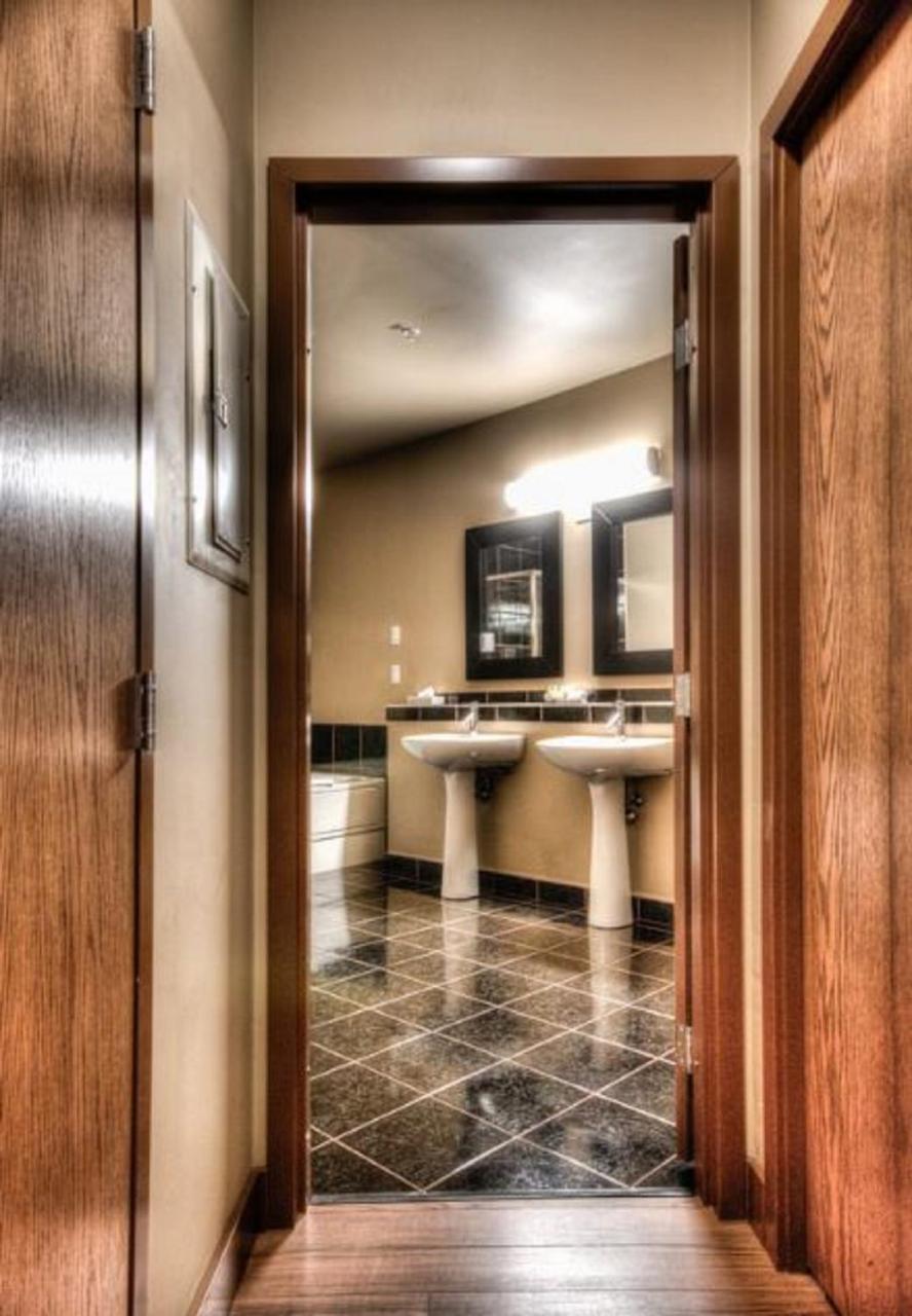 Grand Inn & Residence- Grande Prairie Eksteriør billede
